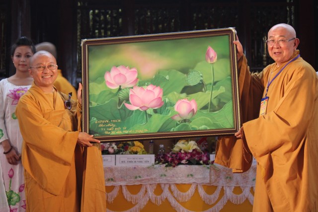 Hà Tĩnh: TT. Thích Nhật Từ chính thức nhận quyết định bổ nhiệm trụ trì chùa Tượng Sơn