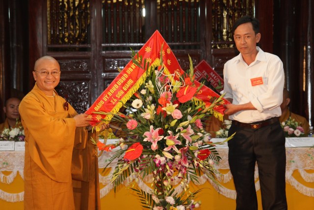 Hà Tĩnh: TT. Thích Nhật Từ chính thức nhận quyết định bổ nhiệm trụ trì chùa Tượng Sơn
