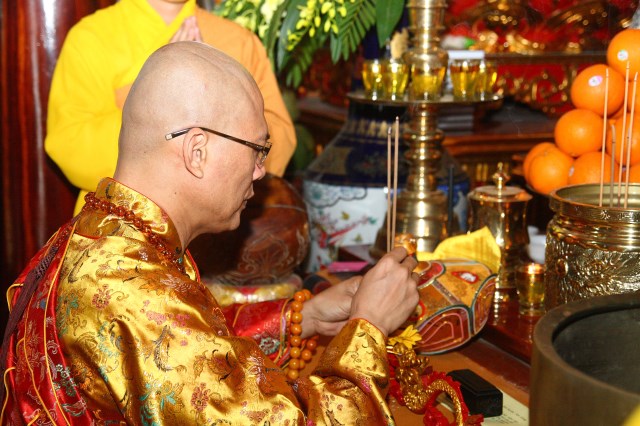 Hà Tĩnh: TT. Thích Nhật Từ chính thức nhận quyết định bổ nhiệm trụ trì chùa Tượng Sơn