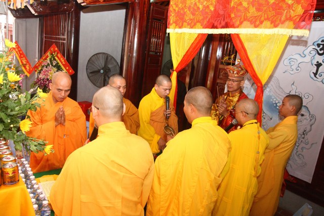 Hà Tĩnh: TT. Thích Nhật Từ chính thức nhận quyết định bổ nhiệm trụ trì chùa Tượng Sơn