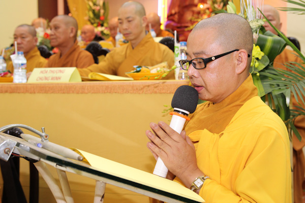 TP.HCM: Phật giáo Q. Tân Bình tổng kết Phật sự &amp; trao giáo chỉ tấn phong