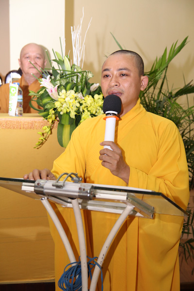 TP.HCM: Phật giáo Q. Tân Bình tổng kết Phật sự &amp; trao giáo chỉ tấn phong
