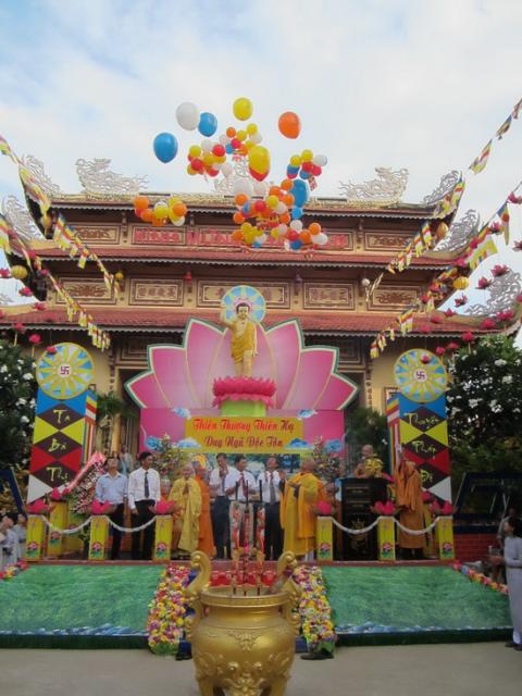 Đại lễ Phật đản PL.2557 tại thị xã Ninh Hòa