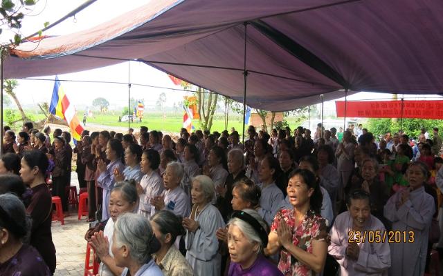 Hà Nôi-Lễ Phật đản chùa Báo Ân