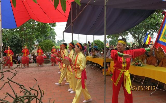 Hà Nôi-Lễ Phật đản chùa Báo Ân