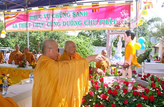 Gia Lai: Tịnh Xá Ngọc Túc Tổ Chức Lễ Phật Đản Kiết Giới An Cư