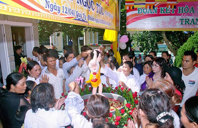 Gia Lai: Tịnh Xá Ngọc Túc Tổ Chức Lễ Phật Đản Kiết Giới An Cư
