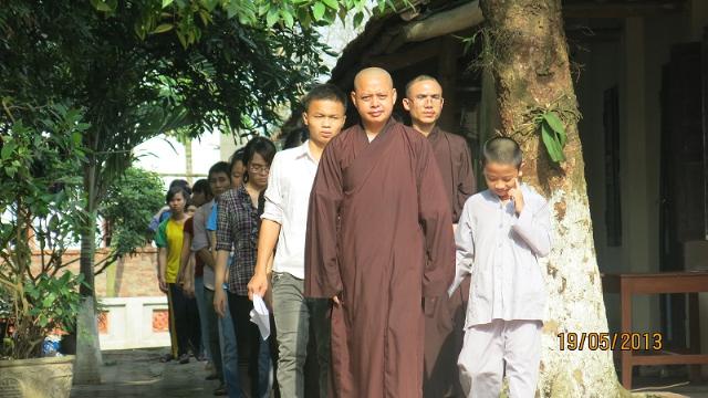 Khóa tu mừng ngày Phật đản với chủ đề ‘’ Tri ơn Phật đản sinh’’ tại chùa Sủi