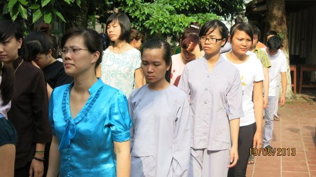 Khóa tu mừng ngày Phật đản với chủ đề ‘’ Tri ơn Phật đản sinh’’ tại chùa Sủi