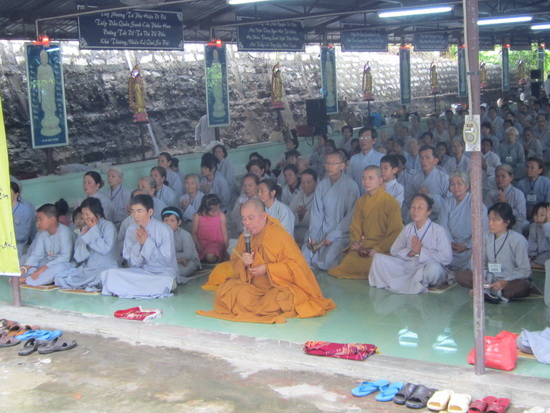 Pháp hội niệm Phật chùa Linh Sơn Pháp Ấn
