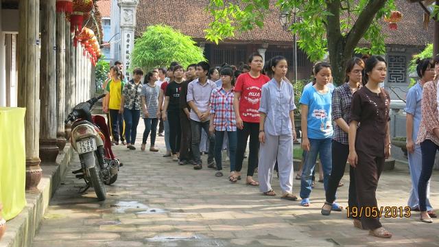 Khóa tu mừng ngày Phật đản với chủ đề ‘’ Tri ơn Phật đản sinh’’ tại chùa Sủi
