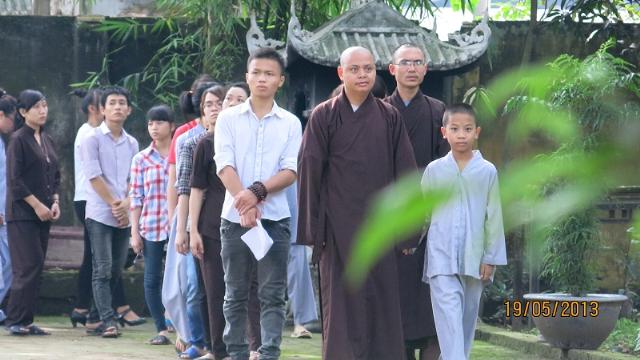 Khóa tu mừng ngày Phật đản với chủ đề ‘’ Tri ơn Phật đản sinh’’ tại chùa Sủi
