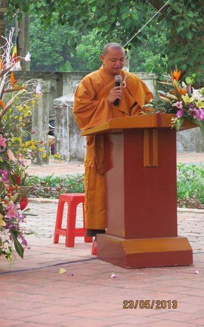 Hà Nôi-Lễ Phật đản chùa Báo Ân