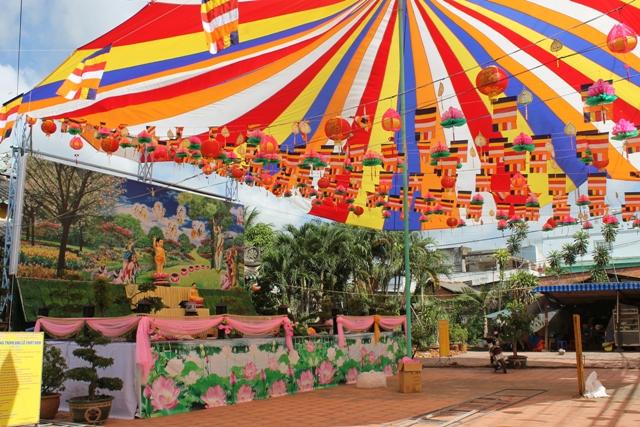 Đồng Tháp: Công Tác Chuẩn Bị Lễ Phật Đản PL. 2557