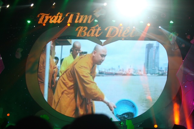 TP.HCM: Hoành tráng chương trình văn nghệ “Trái tim bất diệt”