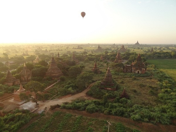 Những ngôi chùa độc đáo ở Bagan