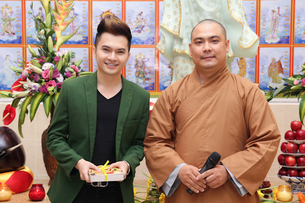 TP.HCM: Chùa Thiện Mỹ tổ chức đêm nhạc mừng PĐ 2557 và khánh thành giảng đường mới