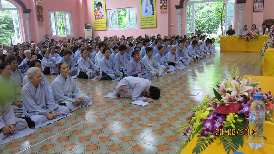 Hà Nội: Vu Lan Báo Hiếu tại chùa Sủi