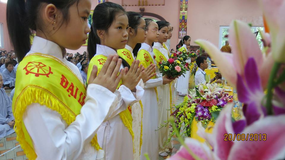 Hà Nội: Vu Lan Báo Hiếu tại chùa Sủi