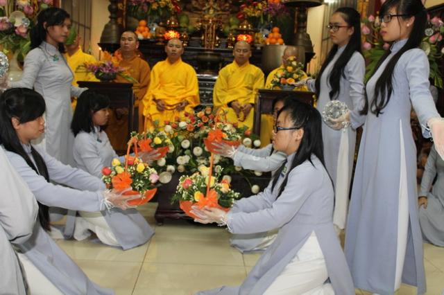Vu lan Chùa Long Vĩnh