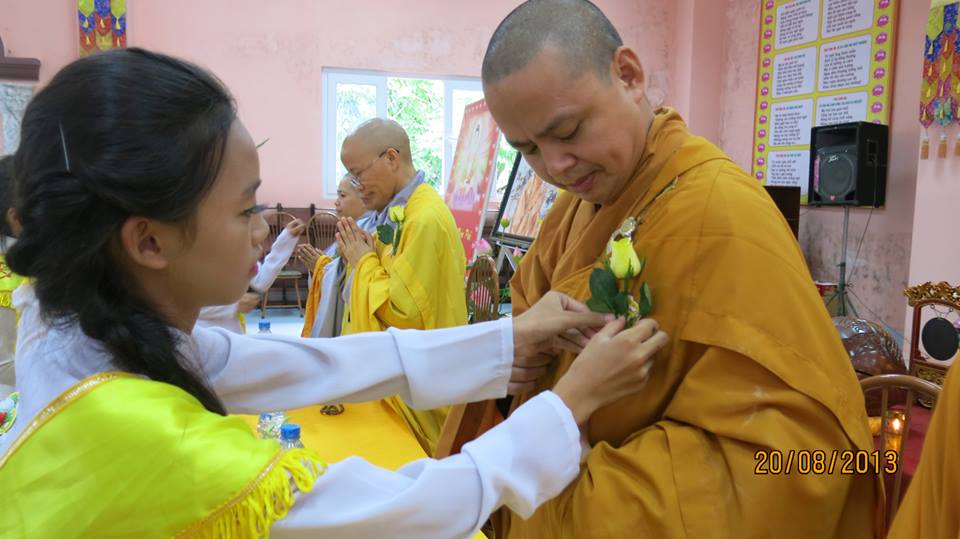 Hà Nội: Vu Lan Báo Hiếu tại chùa Sủi