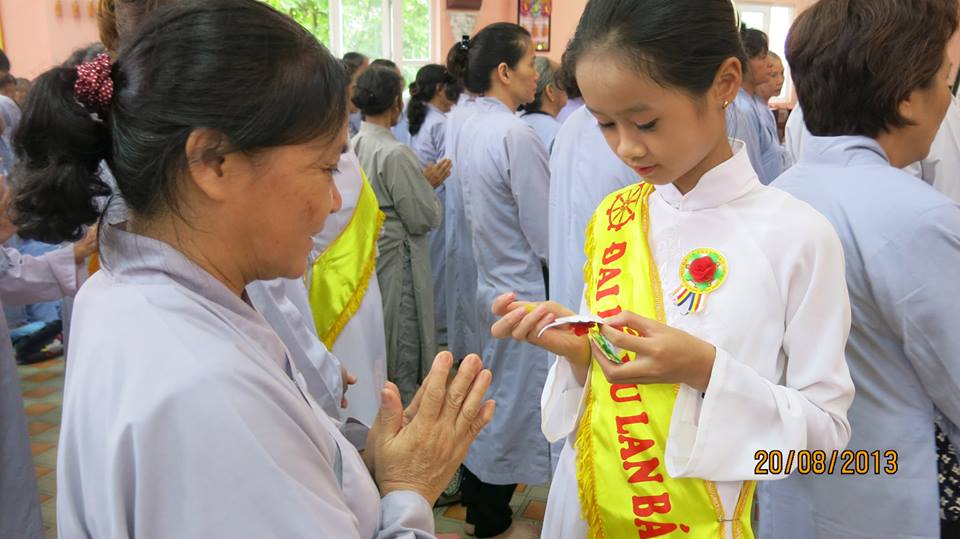 Hà Nội: Vu Lan Báo Hiếu tại chùa Sủi