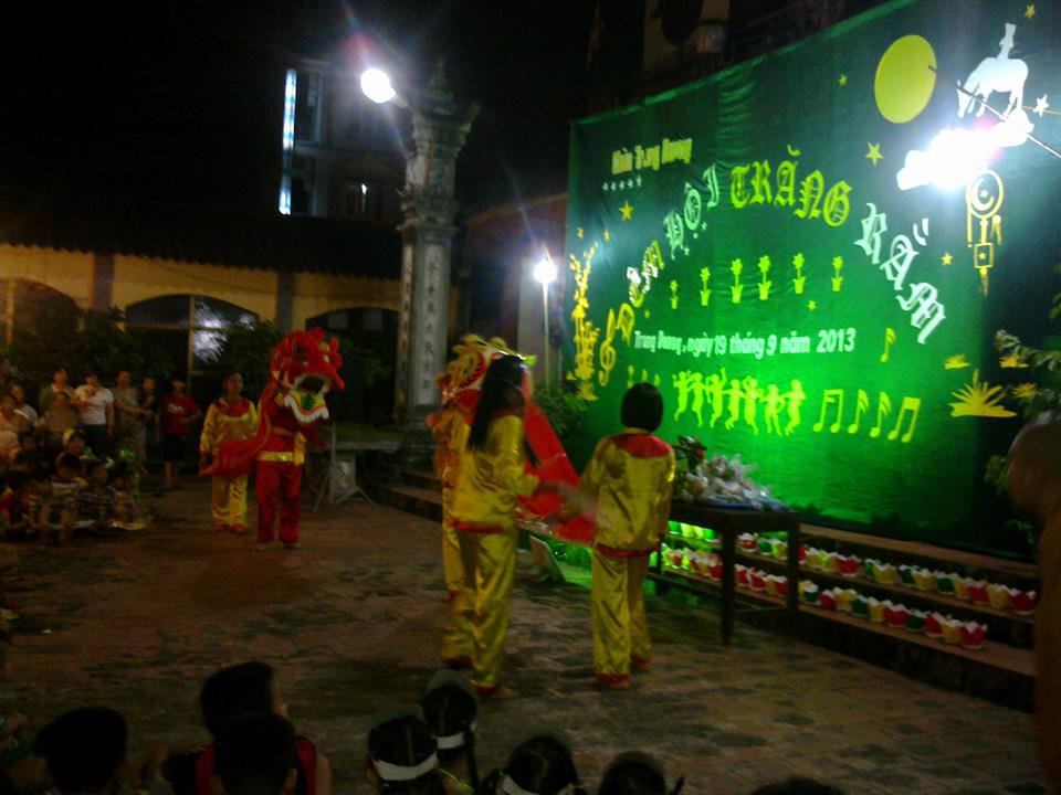 HÀ NỘI: Vui Đón Trung Thu tại Chùa Trung Dương