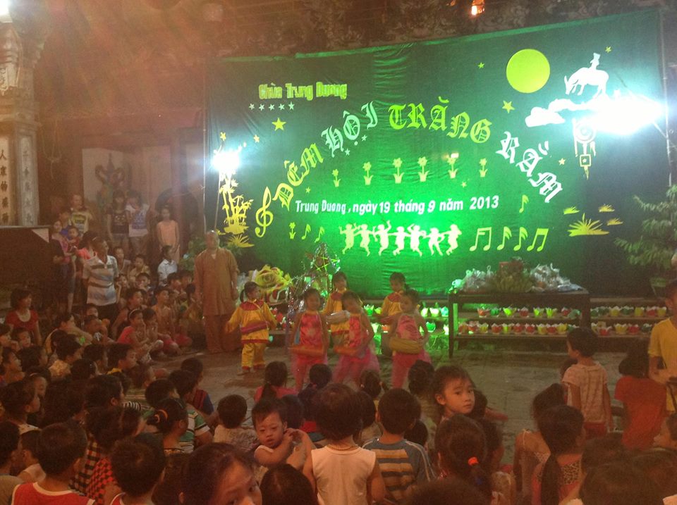 HÀ NỘI: Vui Đón Trung Thu tại Chùa Trung Dương