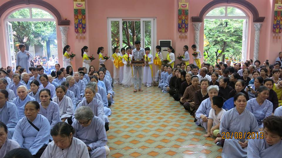 Hà Nội: Vu Lan Báo Hiếu tại chùa Sủi