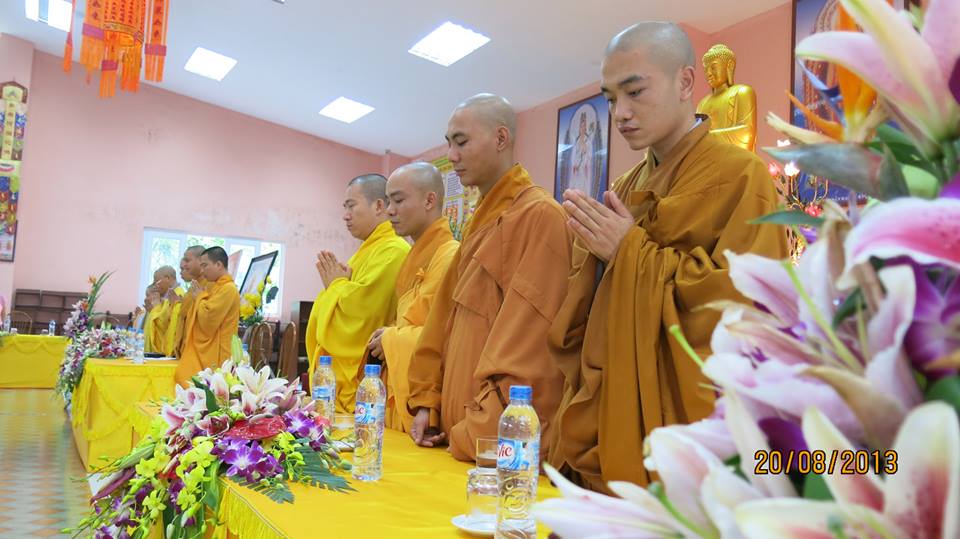 Hà Nội: Vu Lan Báo Hiếu tại chùa Sủi