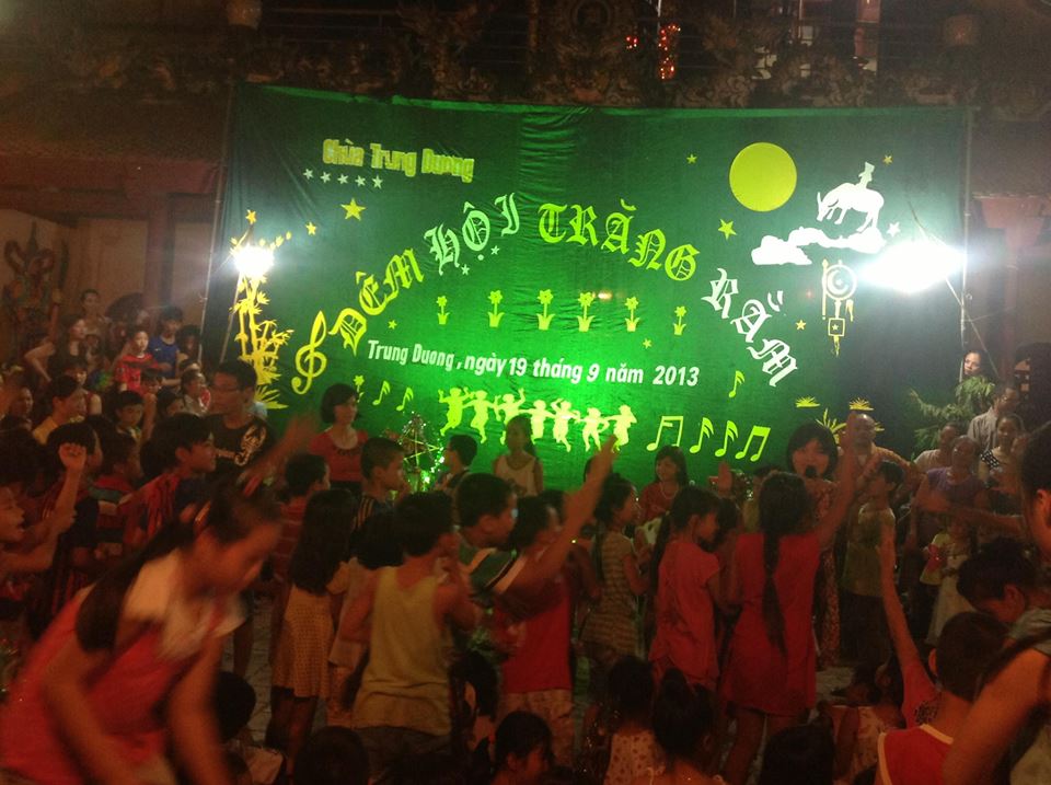 HÀ NỘI: Vui Đón Trung Thu tại Chùa Trung Dương