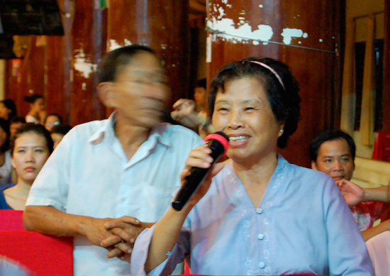Kiên Giang: Hơn 2000 người dự buổi chiếu phim “Cuộc đời Đức Phật”