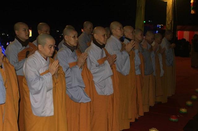 Vĩnh Phúc: Lễ Hội Hoa Đăng Quốc Mẫu Tây Thiên