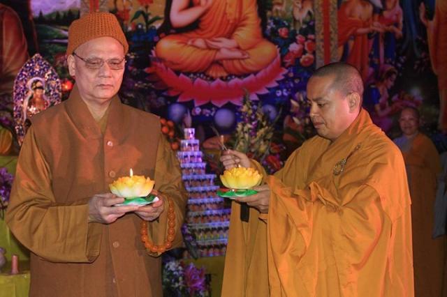 Vĩnh Phúc: Lễ Hội Hoa Đăng Quốc Mẫu Tây Thiên