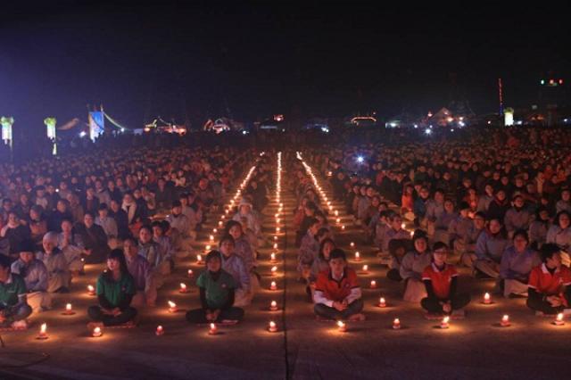 Vĩnh Phúc: Lễ Hội Hoa Đăng Quốc Mẫu Tây Thiên