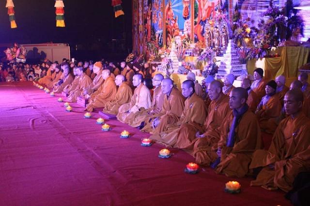 Vĩnh Phúc: Lễ Hội Hoa Đăng Quốc Mẫu Tây Thiên