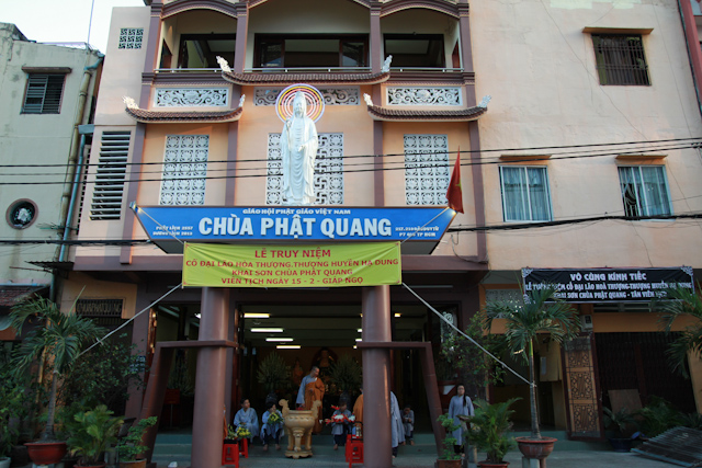 TP.HCM: Trang nghiêm Truy niệm cố Đại lão HT.Thích Huyền Dung