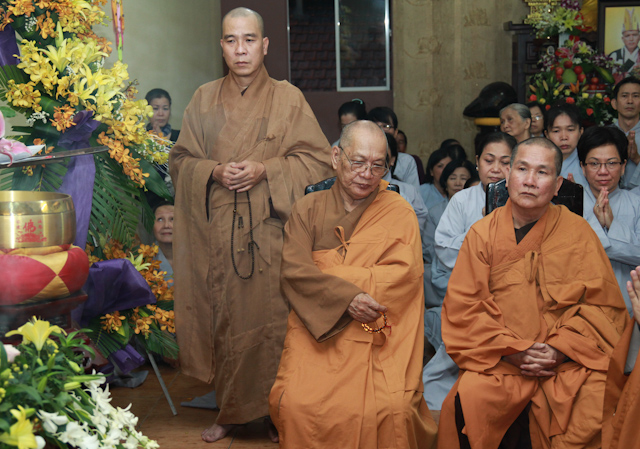 TP.HCM: Trang nghiêm Truy niệm cố Đại lão HT.Thích Huyền Dung