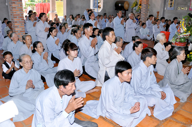 ĐĂKLĂC:HUYỆN KRÔNG-NĂNG TUẦN LỄ PHẬT ĐẢN