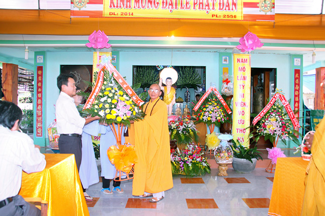 GIA LAI: PHẬT GIÁO HUYỆN ĐĂKPƠ TUẦN LỄ PHẬT ĐẢN