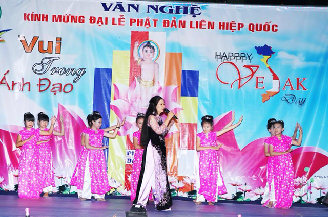 GIA LAI: PHẬT GIÁO HUYỆN ĐĂKPƠ TUẦN LỄ PHẬT ĐẢN
