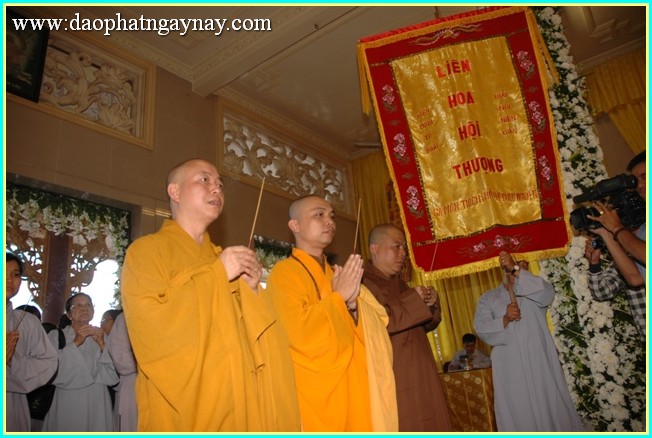 Chùm ảnh: Lãnh đạo Đảng, Nhà nước, Chính phủ viếng lễ tang ĐLHT. Thích Trí Tịnh