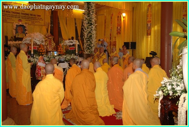 Chùm ảnh: Lãnh đạo Đảng, Nhà nước, Chính phủ viếng lễ tang ĐLHT. Thích Trí Tịnh
