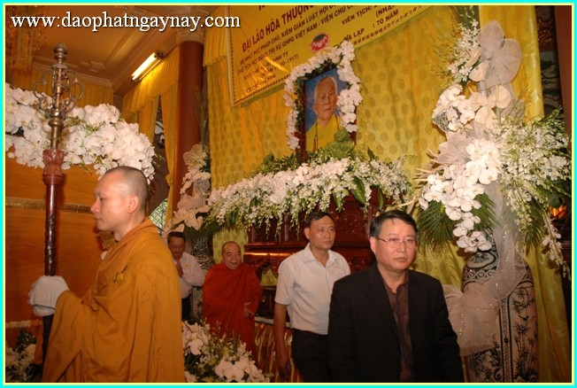 Chùm ảnh: Lãnh đạo Đảng, Nhà nước, Chính phủ viếng lễ tang ĐLHT. Thích Trí Tịnh