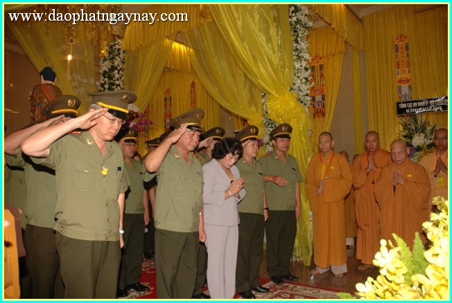 Chùm ảnh: Các phái đoàn viếng tang lễ ĐLHT. Thích Trí Tịnh ngày 30-03-2014