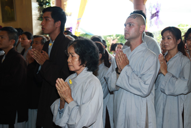 Chùm ảnh: Các phái đoàn viếng tang lễ ĐLHT. Thích Trí Tịnh ngày 30-03-2014
