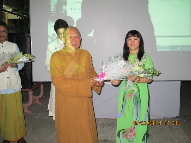 Ca Mau: Chiếu phim Cuộc Đời Đức Phật tại chùa Quan Âm