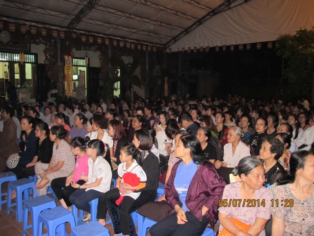 Ấn tượng về đêm chiếu phim Cuộc Đời Đức Phật tại chùa Tăng Phúc - Hà Nội