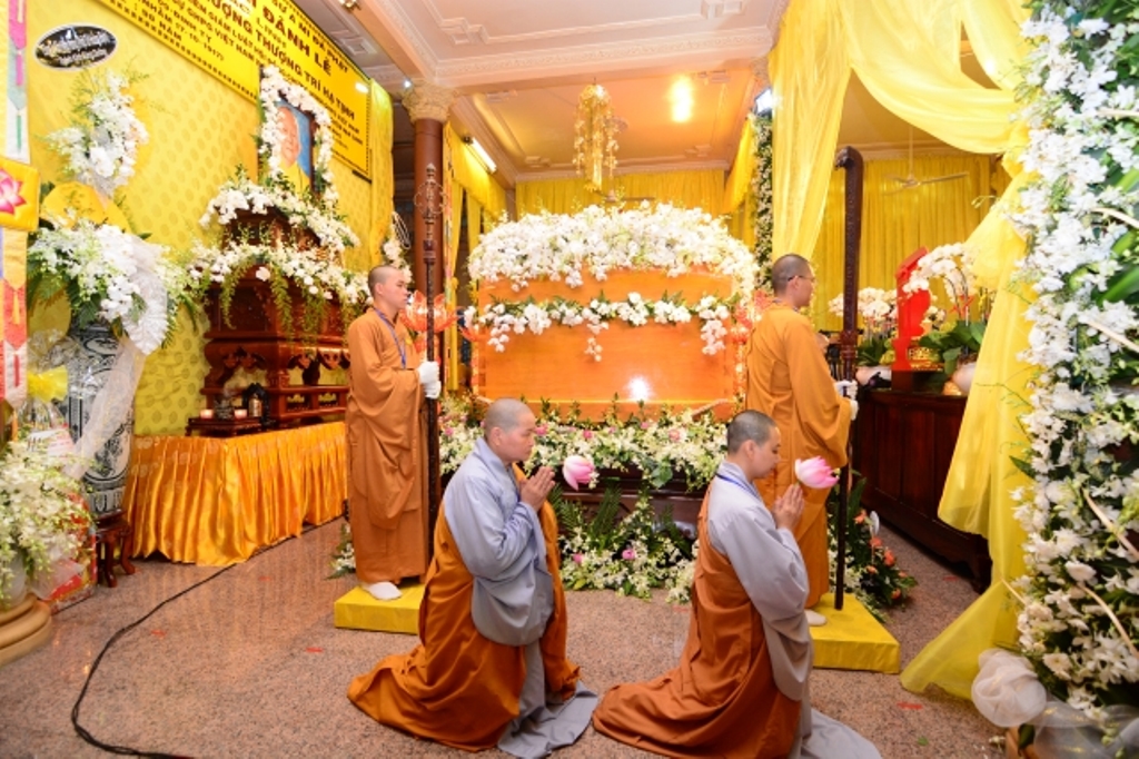Lễ truy niệm - cung tống kim quan ĐLHT.Thích Trí Tịnh nhập bảo tháp