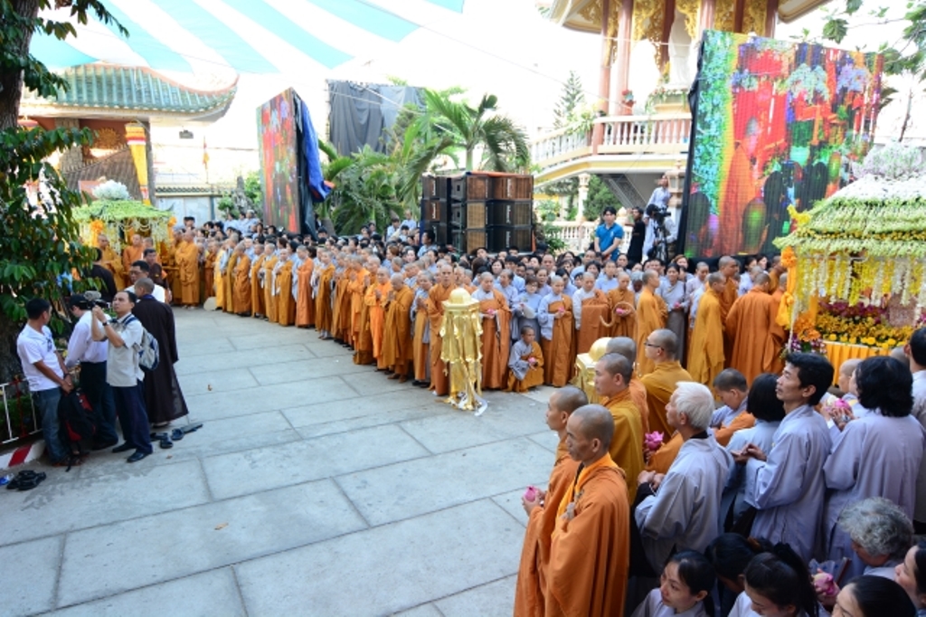 Lễ truy niệm - cung tống kim quan ĐLHT.Thích Trí Tịnh nhập bảo tháp